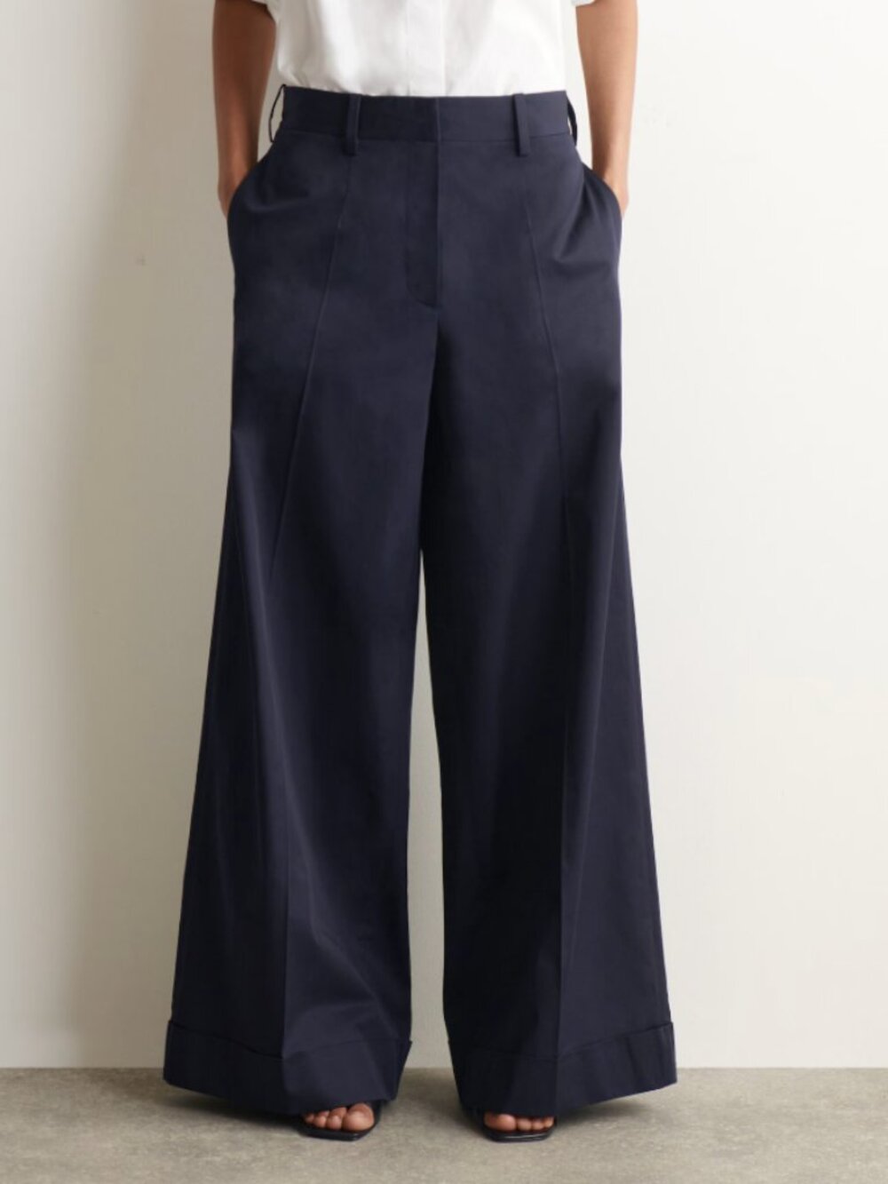 Cos COTTON-TWILL WIDE-LEG TURN-UP PANTS Size 8 Navy - Picture 1 of 7